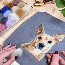  Needle Felted Dog Portraits. Un proyecto de Tejido de Dani Ives - 22.03.2021