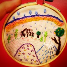 My project in Basic Embroidery Techniques: Stitches, Compositions, and Color Ranges course. Een project van Borduurwerk van Demmi Dupri - 23.03.2021
