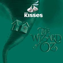 Goodnight kisses Ein Projekt aus dem Bereich Bildende Künste, Skizzenentwurf, Kalligrafie, Zeichnung, Digitale Zeichnung, Kunstleitung, Design, Produktdesign, Grafikdesign, H, Lettering, Traditionelle Illustration, Kinderillustration, Lettering, Digitales Lettering und Verpackung von Lola Téllez - 24.03.2021