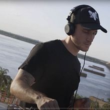 Sunset Electronic - Bulevar de la Costa - Cabrondo . % Martin Encina tarafından hazırlanan Film, Ve apımcılığı projesi - 02.25.2021