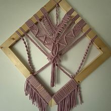 Meu projeto do curso: Introdução à tapeçaria em macramê. Accessor, Design, Arts, Crafts, Fiber Arts, and Macramé project by Silvia Filipe - 03.25.2021