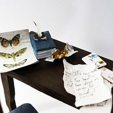 Maquete de quarto de August Strindberg em Paris, 1896. Set Design project by beatrizgraciosantos - 03.18.2021