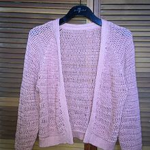 Mi Proyecto del curso:  Top-down: prendas a crochet de una sola pieza. Crochet, and Fiber Arts project by Gio Lopez - 03.29.2021