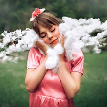 Entre Nubes. Fotografia artística, Composição fotográfica, Fotografia, Fotografia de moda, Fotografia de retrato, e Retoque fotográfico projeto de Samir Lara - 01.04.2021