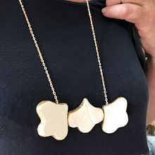 Il mio progetto del corso: gioielli in ceramica . Un proyecto de Diseño de complementos, Diseño de jo, as y Cerámica de Angela Lancini - 18.06.2021