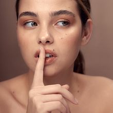 RETRATO BEAUTY. Un progetto di Fotografia in studio, Fotografia di ritratto, Fotografia pubblicitaria e Illuminazione fotografica di oscar alarcón lópez - 07.04.2021