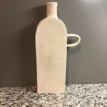 My project in Creating Your First Ceramic Vessel course. Accessor, Design, Arts, Crafts, and Ceramics project by Cheryl Hanson - 04.08.2021