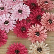 Flores de papel. Arts, Crafts, and DIY project by Daniela Caetano - 04.09.2021
