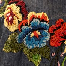 Blusinha . Un projet de Broderie de Jéssica Turcatto - 09.04.2021
