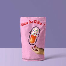 Dana Wyse - Détournement publicitaire. Graphic Design, and Photomontage project by Anna Slt - 04.10.2021