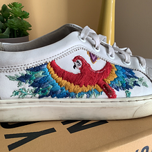 Meu projeto do curso: Design de moda: pintura e bordado em roupas. Un projet de Broderie , et Dessin de Mariana Buen - 11.04.2021