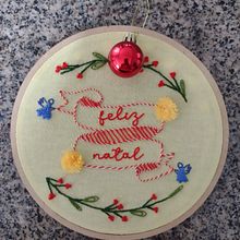 Bordado Feliz Natal. Embroider project by Denise M G Dias - 04.11.2021