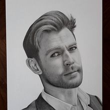 Retrato realista con lápiz . Pencil Drawing, Portrait Drawing, and Realistic Drawing project by carmina - 04.13.2021