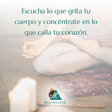 Diseño de identidad gráfica para una marca Holística. Fashion Design, and Graphic Design project by Karen Reséndiz - 09.10.2020