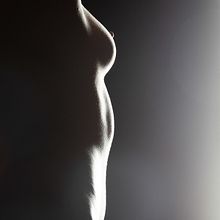 SESIÓN DE FOTOGRAFÍA Al Desnudo . Fine-Art Photograph, and Studio Photograph project by Karen Reséndiz - 09.22.2018