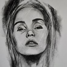 Mi Proyecto del curso: Retrato artístico al carboncillo: creando atmósferas Ein Projekt aus dem Bereich Artistische Zeichnung und Porträtzeichnung von Isabel Cristina Rengifo T. - 17.04.2021