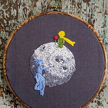 Girl Who Drank the Moon + Petit Prince. Un proyecto de Bordado de Ainsley Boyd - 24.12.2020