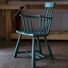Comb Back Chair. Projekt z dziedziny Craft, Projektowanie i w, rób mebli, Projektowanie wnętrz i Obróbka drewna użytkownika Bibbings & Hensby - 19.04.2021