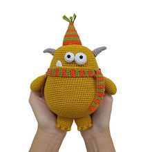 George the Rebel Monster . Arte și meșteșuguri, Croșetat, DIY și Design de jucării de Ozlem Yildiz Teke - 10.30.2019