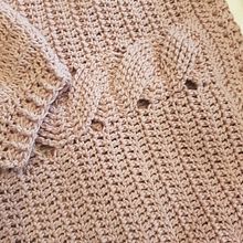 Mi Chaqueta Top-down: prendas a crochet de una sola pieza. Un proyecto de Crochet de Pilar Ron Güimil - 23.04.2021
