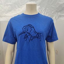 Playera Call me by your name. Embroider project by Axel Luna Martínez - 04.25.2021