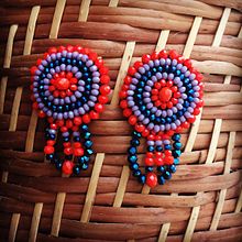 Joyas Bordadas. Un progetto di Design, Artigianato e Design di gioielli di Daniela De la Fuente - 08.05.2020