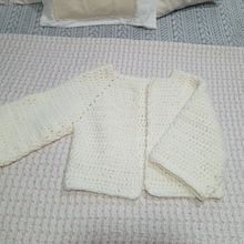Mi Proyecto del curso:  Top-down: prendas a crochet de una sola pieza. Crochet project by Claudia Coria - 05.02.2021
