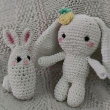 Coelhos da páscoa. Crochet project by Mafalda Martins - 02.28.2021