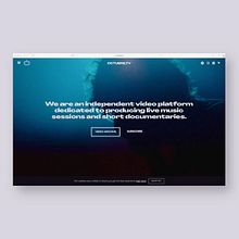 Octubre.tv rebranding and web development . Pengembangan Web, Pencitraan Merek & Identitas proyek oleh Diego Delgado - 05.12.2021