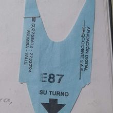 El turno de Edwi. Writing, Creativit, Stor, telling, and Narrative project by Joy Bedoya - 05.13.2021
