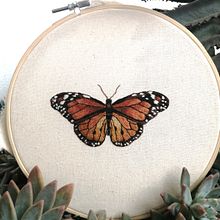 Mi Proyecto del curso: Técnicas de bordado realista. Traditional illustration, Embroider, and Textile Design project by sotoadriana2002 - 05.17.2021