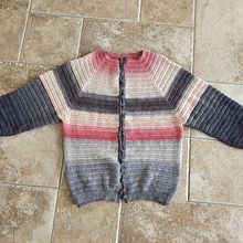 Cardigan Ceniza y Fuego. Fashion Design, Fiber Arts, DIY, and Crochet project by lfmunozor - 05.19.2021
