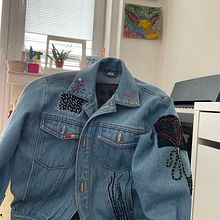 My project in Embroidery: Clothing Repair course. Un projet de Broderie, Couture, DIY, Upc , et cling de Lýdie Obermannová - 31.05.2021