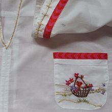 Mi Proyecto del curso: Técnicas básicas de bordado: puntadas, composiciones y gamas cromáticas . % virginia_castillo tarafından hazırlanan Aksesuar Tasarımı, Kostüm Tasarımı, Nakış, Ve Renk Teorisi projesi - 05.24.2021