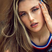 Mi Proyecto del curso: Retoque fotográfico de moda y belleza con Photoshop. Een project van Fotografie, Retoucheren van foto's, Modefotografie, Portretfotografie y Digitale fotografie van Nicolás Álvarez - 24.05.2021