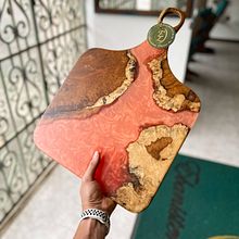 Tabla De Servir Islas En Madera Y Resina Epoxi . Arts, Crafts, Design, and Woodworking project by Daniel Lozano Uribe (Boreal Bros) - 05.11.2021