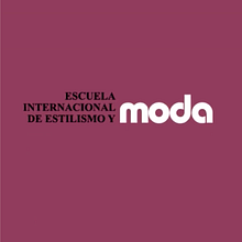 Anuncio TikTok. Design, Advertising, Br, ing, Identit, Graphic Design, Digital Design, Social Media, and Social Media Design project by Laura Ludivina Lobato Deschamps - 06.01.2021