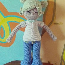 Amigurumi: diseño de ropa, pelo y complementos. Proyecto final. Un progetto di Artigianato, Design di giocattoli, Fiber Art, Uncinetto, Amigurumi e Textile Design di Gabi Schroeter - 03.06.2021