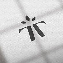 Búsqueda de nombre y logotipo para un hostal situado en el centro de Toledo  Nuestro cliente contactó con nosotros porque acababa de arrendar un hostal y necesitaba buscar un nombre y darle una imagen a su proyecto. Era la antesala de una reforma integral Ein Projekt aus dem Bereich Naming, Design, Br und ing und Identität von Alejandro Prieto Jaime - 08.06.2021