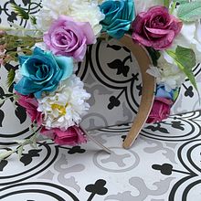 Maternity Shoot Headwear. Accessor, and Design project by Blanca Janches - 06.08.2021