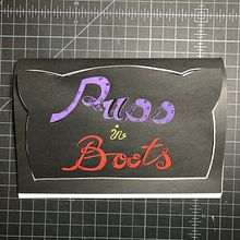 My project in Paper Cutting Techniques for Storytelling course. Un proyecto de Ilustración tradicional, Artesanía, Papercraft, Stor, telling, DIY y Narrativa de Angie Sotiropoulos - 09.06.2021