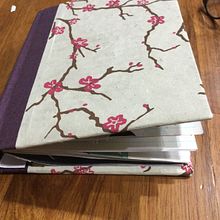 My project in Interactive Pop-up Books: Create a Paper World course. Arts, Crafts, Editorial Design, Paper Craft, Bookbinding, and Creating with Kids project by Tina Moore - 06.08.2021