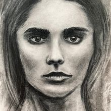 My project in Artistic Charcoal Portraiture: Creating Atmosphere course Ein Projekt aus dem Bereich Traditionelle Illustration, Bildende Künste, Zeichnung, Porträtzeichnung, Realistische Zeichnung und Artistische Zeichnung von Alex Mandryko - 07.06.2021