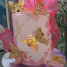 Mi Proyecto del curso: Cake design: técnicas decorativas modernas. Design, e DIY projeto de Yajhaira Paola Velasquez Regalado - 12.06.2021