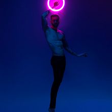 Absence of Daylight. Een project van Fotografie, Digitale fotografie, Artistieke fotografie, Studiofotografie, Fotografische zelfportretten, Lichtontwerp y  Fotografische verlichting van Eivind Hansen - 09.11.2019