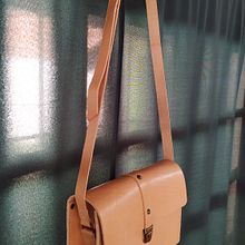 Mi Proyecto del curso: Creación de bolsos de cuero artesanales para principiantes. Design, Accessor, Design, Arts, Crafts, and Sewing project by adonayb_16 - 06.18.2021