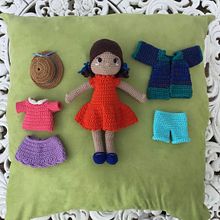 Mi Proyecto del curso: Amigurumi: diseño de ropa, pelo y complementos. Un progetto di Artigianato, Design di giocattoli, Fiber Art e Uncinetto di cristinatex9095 - 17.06.2021