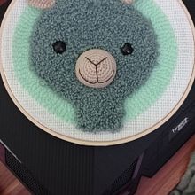 Mi Proyecto del curso: Punch needle y crochet: crea personajes únicos. Arts, Crafts, To, Design, Embroider, Fiber Arts, DIY, and Crochet project by Angelica Castellanos - 06.26.2021