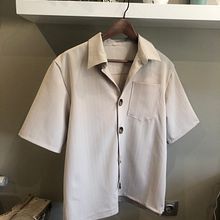Mi Proyecto del curso: Corte y confección: diseña tu propia camisa. Un proyecto de Diseño de moda, Costura y DIY de manusanrodri - 27.06.2021