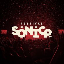 Festival Sónica. Un proyecto de Ilustración tradicional, Br, ing e Identidad, Diseño gráfico, Ilustración vectorial, Diseño de carteles y Diseño de logotipos de Artídoto Estudio - 01.07.2021